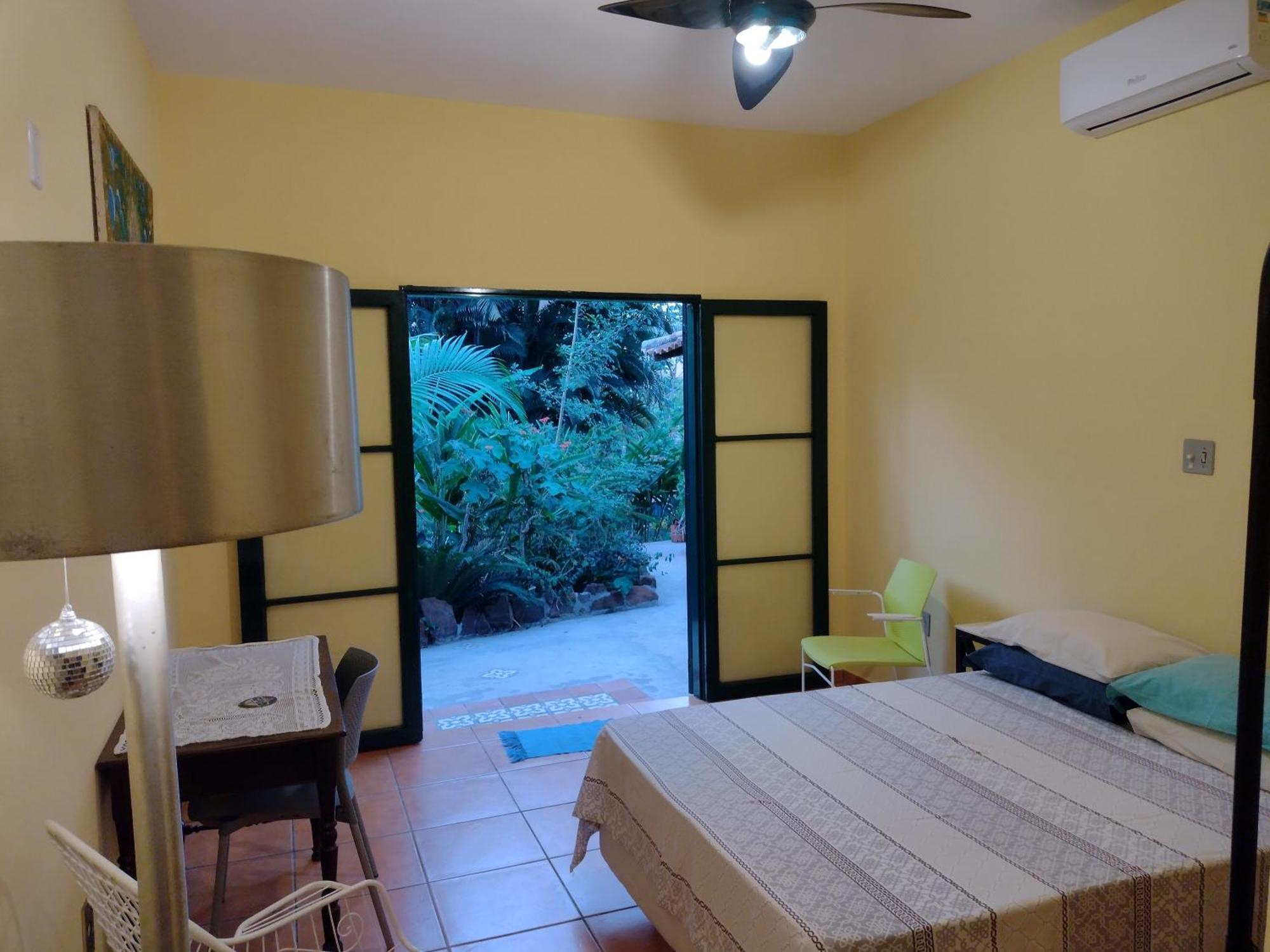 Suites Brotas City Стая снимка