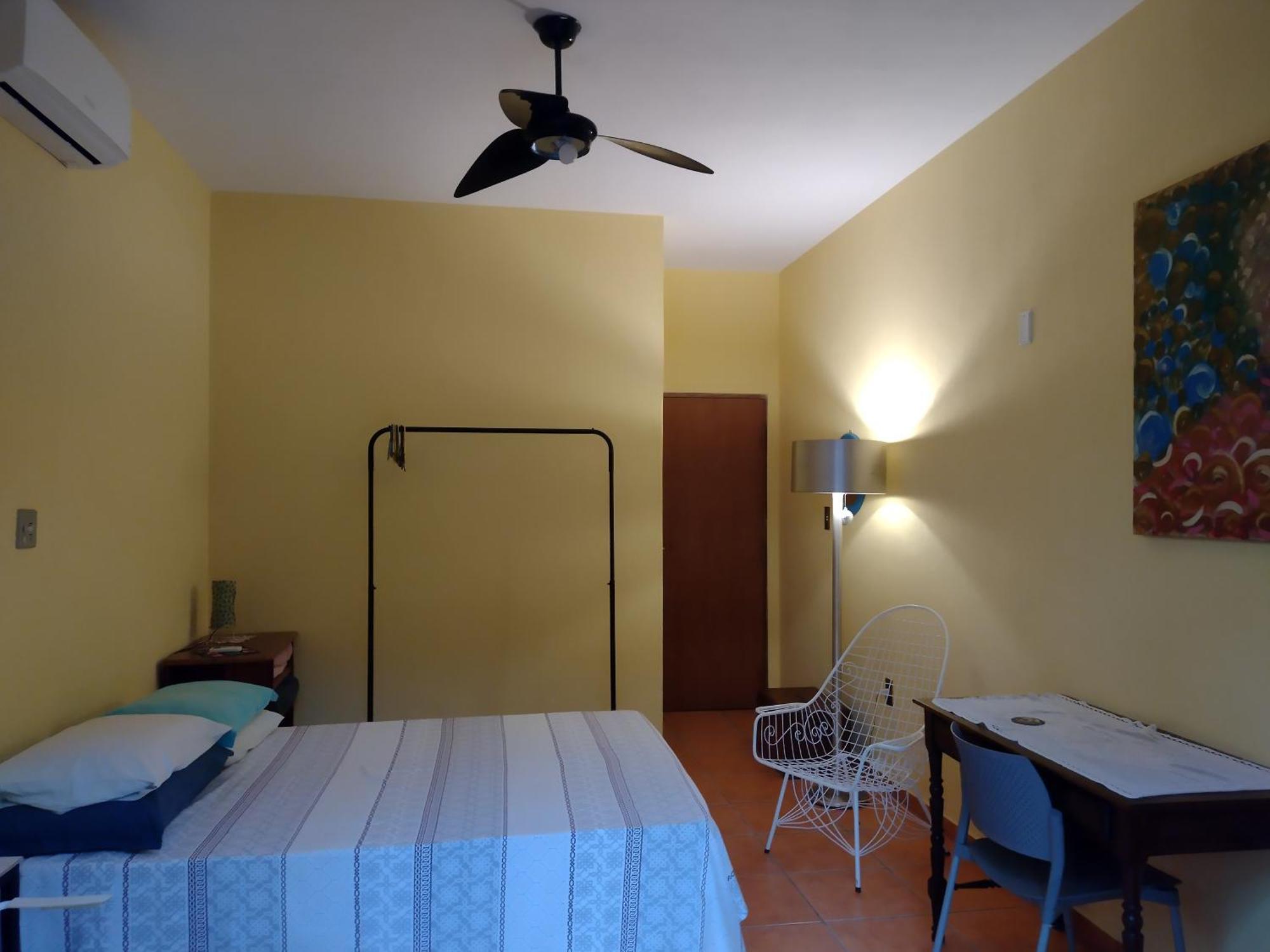 Suites Brotas City Стая снимка